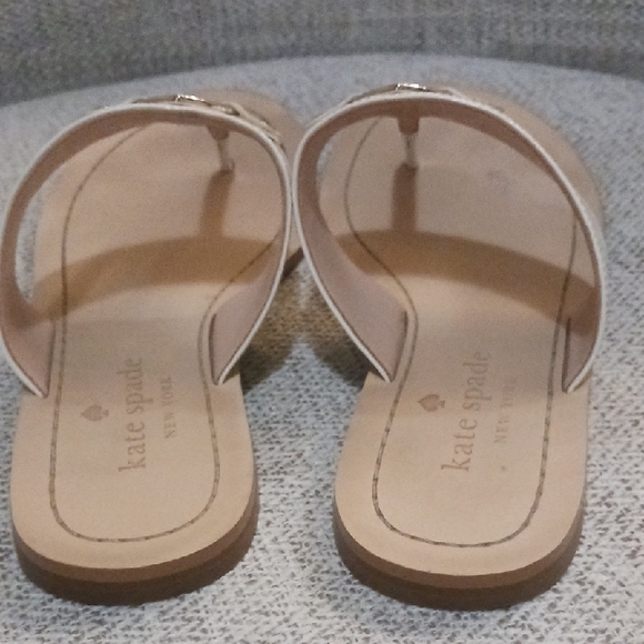 Kate Spade New York Cassia Sandals White Patent Leather - Picture 5 of 10